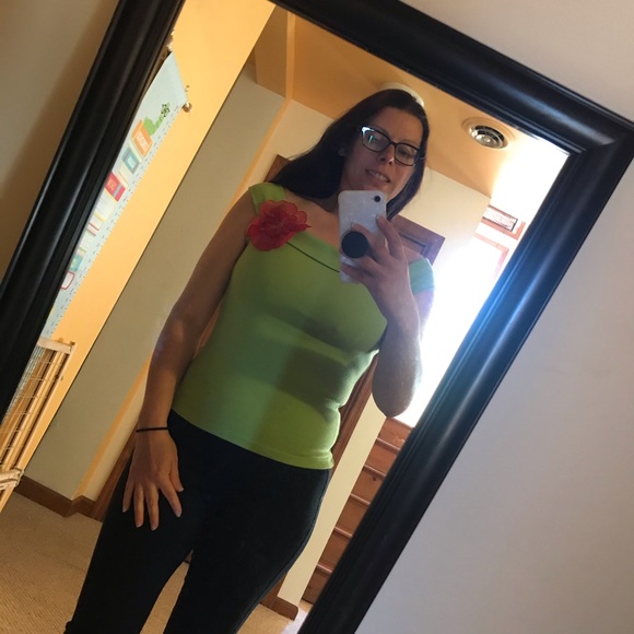 Stunning Limited 🌺 Top - Picture 6 of 16